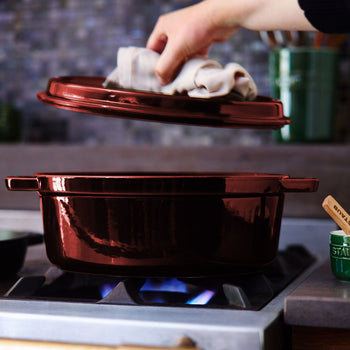 1004167_staub_inuse_2.jpg