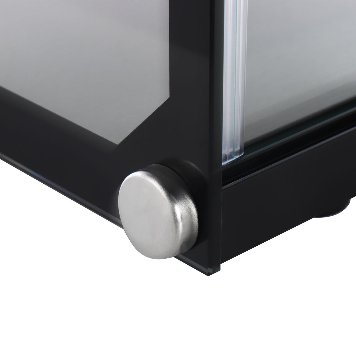 AVNR833_detail_2