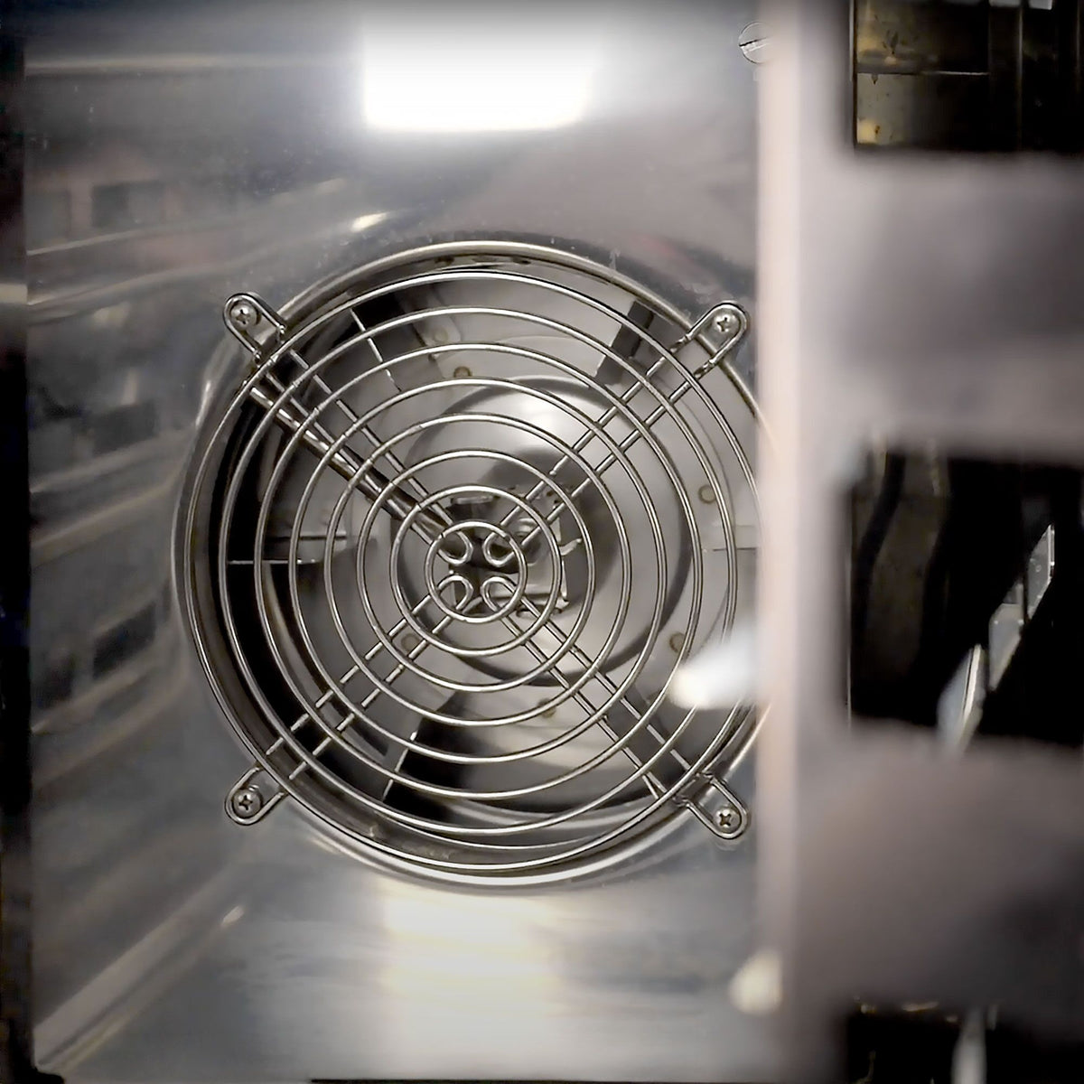 Combisteamer_VX_GN_detail_ventilation