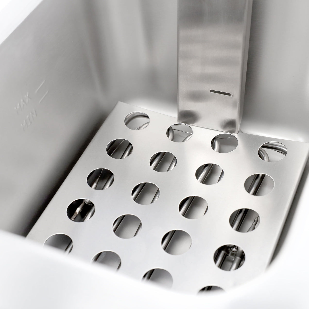 EFK_detail_Inside_1.jpg