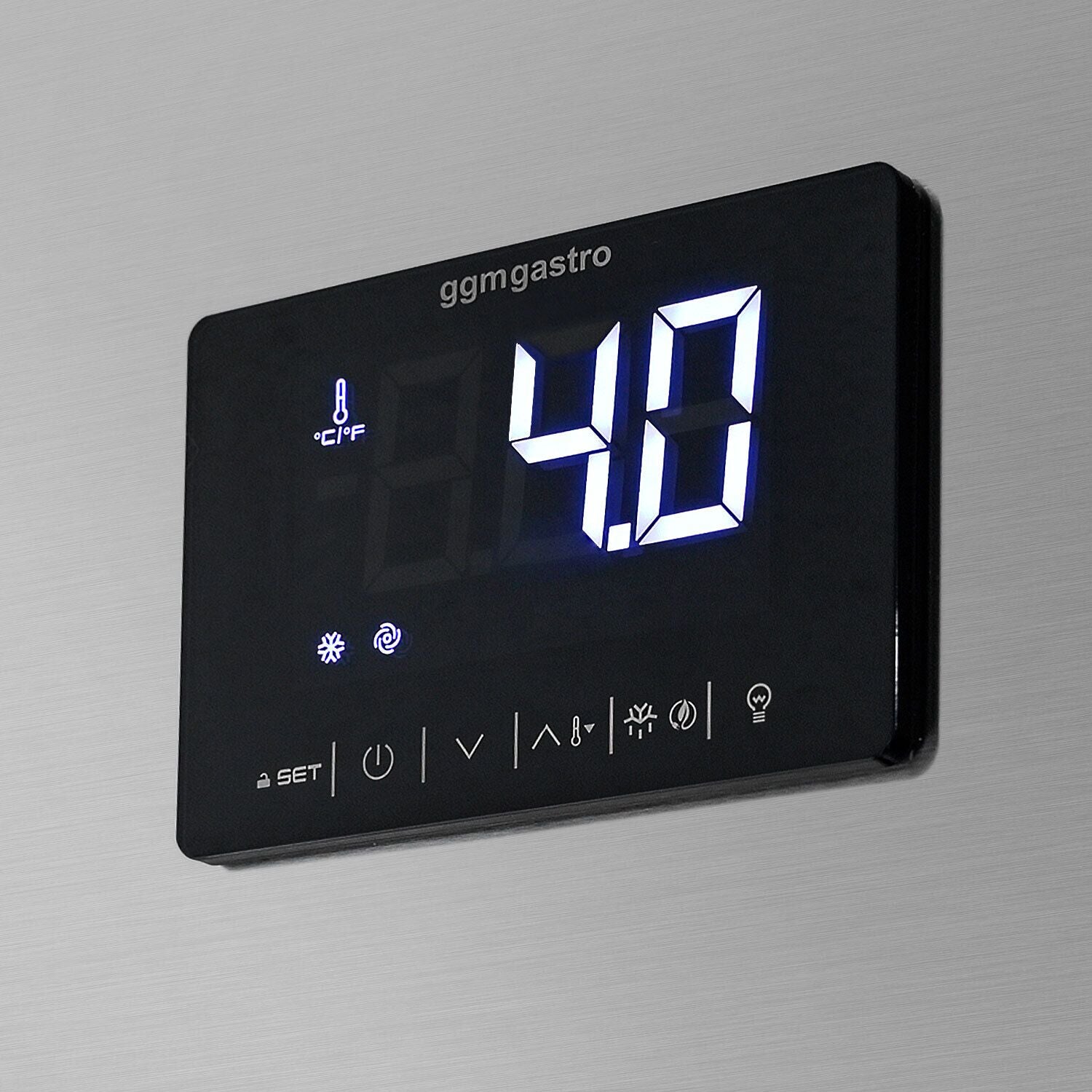 Premium_detail_display-ggm_fridge