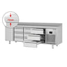 Kjølebenk Premium PLUS - 2452x700 mm - 625 l - med 1 dør - med 9 skuffer - oppkant