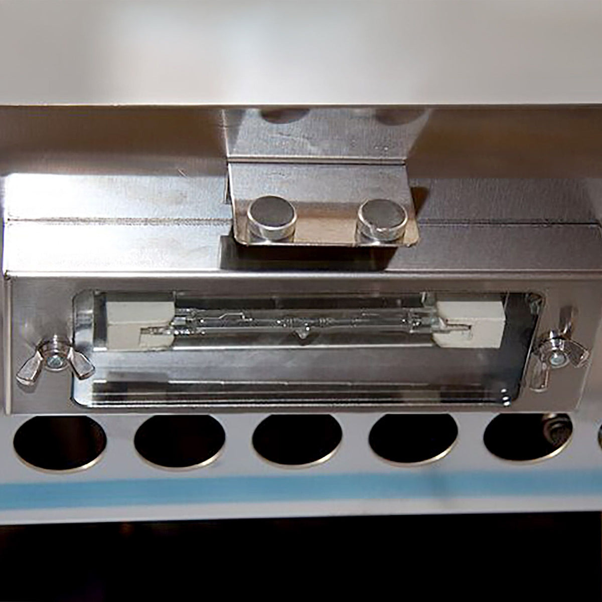 detail_chickengrill_1.jpg
